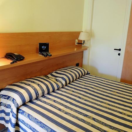 Albergo Villa Marina Anzio Extérieur photo